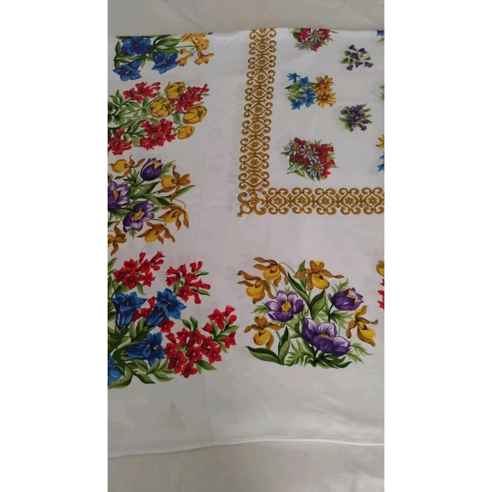 Vtg MCM Floral Tablecloth Spring Colorful Hollywood Regency Cottage 50x56 GC